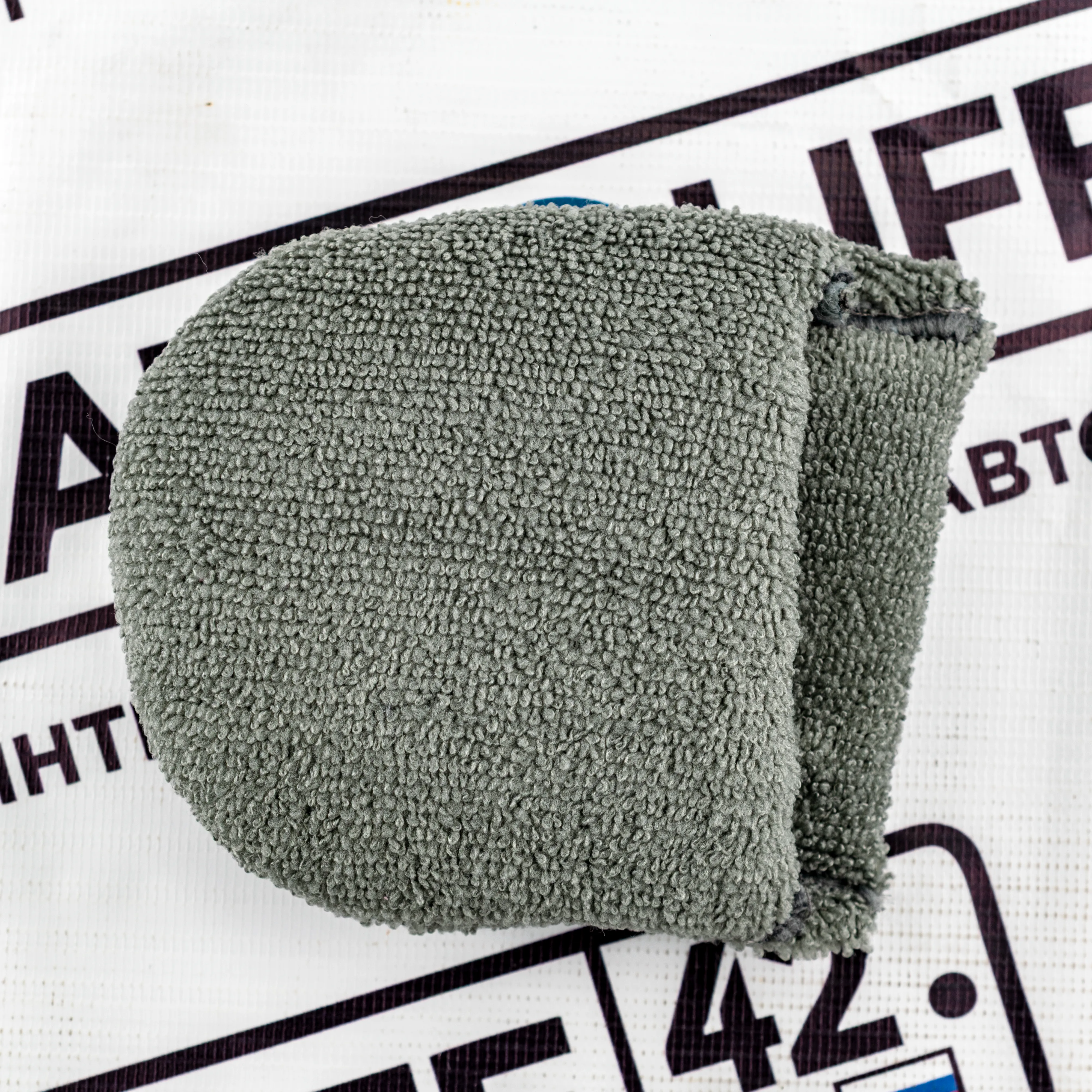 Shine Systems Microfiber Sponge – микрофибровый аппликатордля нанесения составов